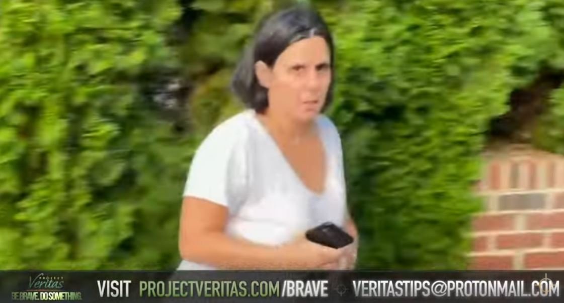 Pfizer Executive Vanessa Gelman SPRINTS AWAY from Project Veritas Journalist