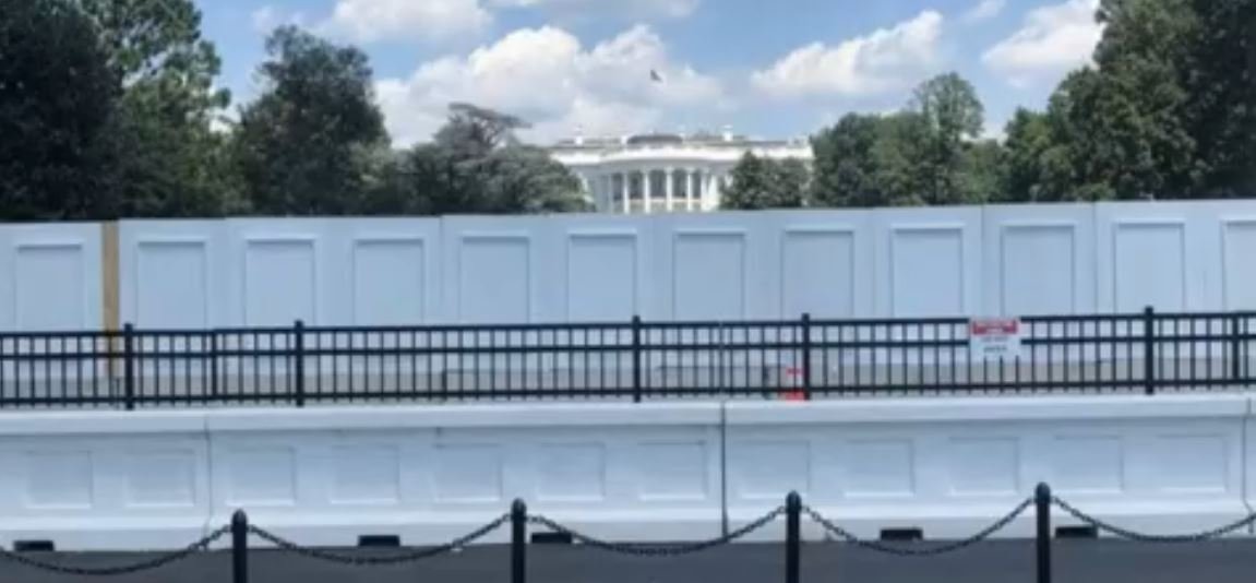 WHITE HOUSE PREPARES FOR ZOMBIE APOCALYPSE…